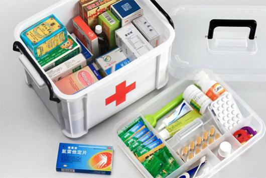 11 Loại Thuốc Cần Thiết Trong Tủ Thuốc Gia Đình
