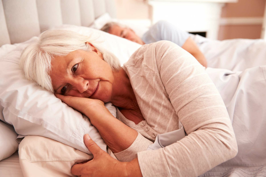 Những Cách Cải Thiện Giấc Ngủ Cho Người Tuổi Trung Niên