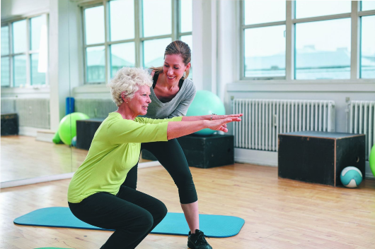 Các Lợi Ích Của Yoga Đối Với Sức Khỏe Người Cao Tuổi
